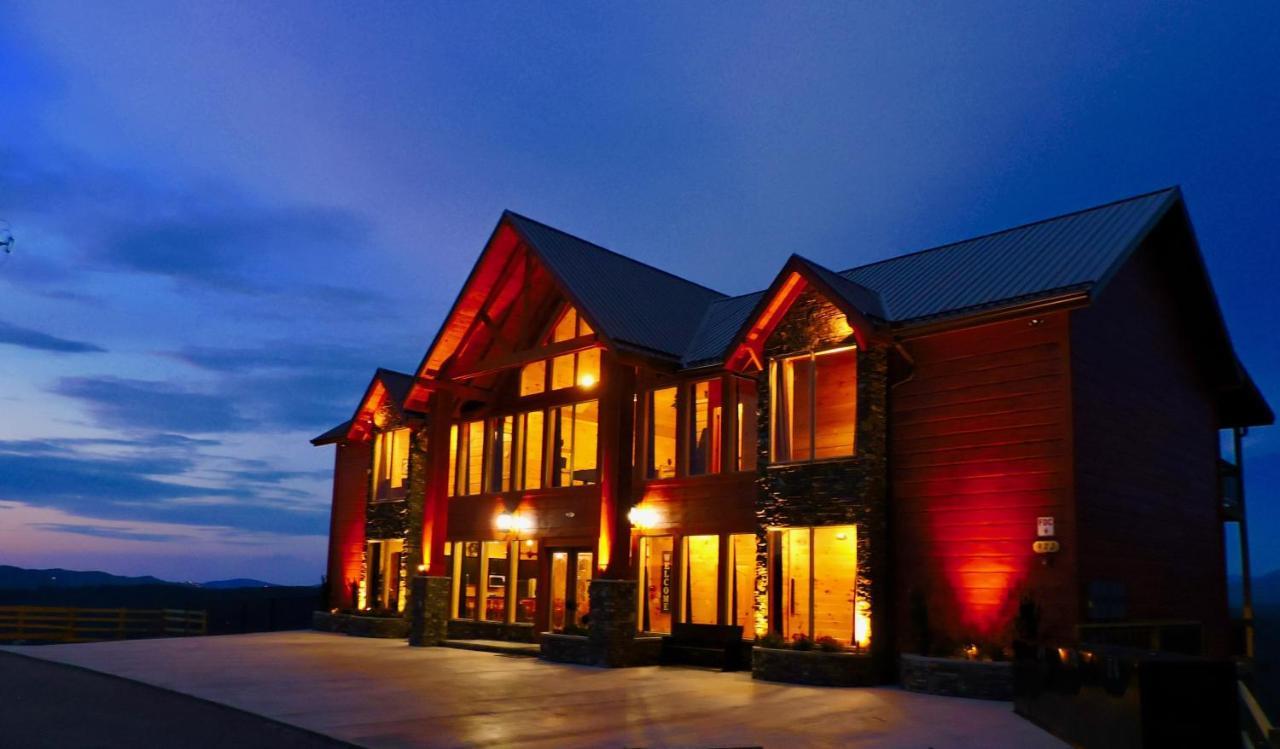 Mansion In The Sky Cabin Gatlinburg Exterior photo
